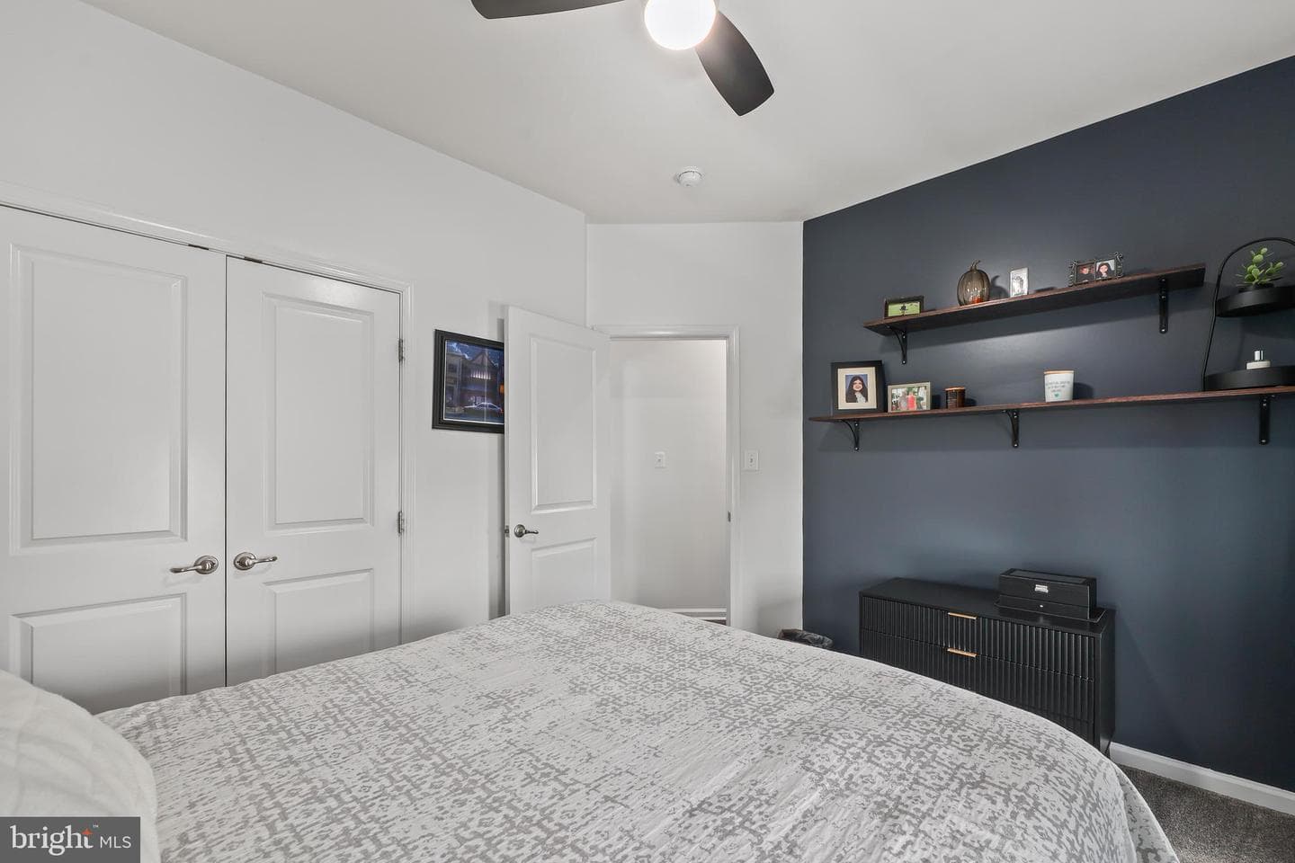 7671 Hamelin Lane photo 38