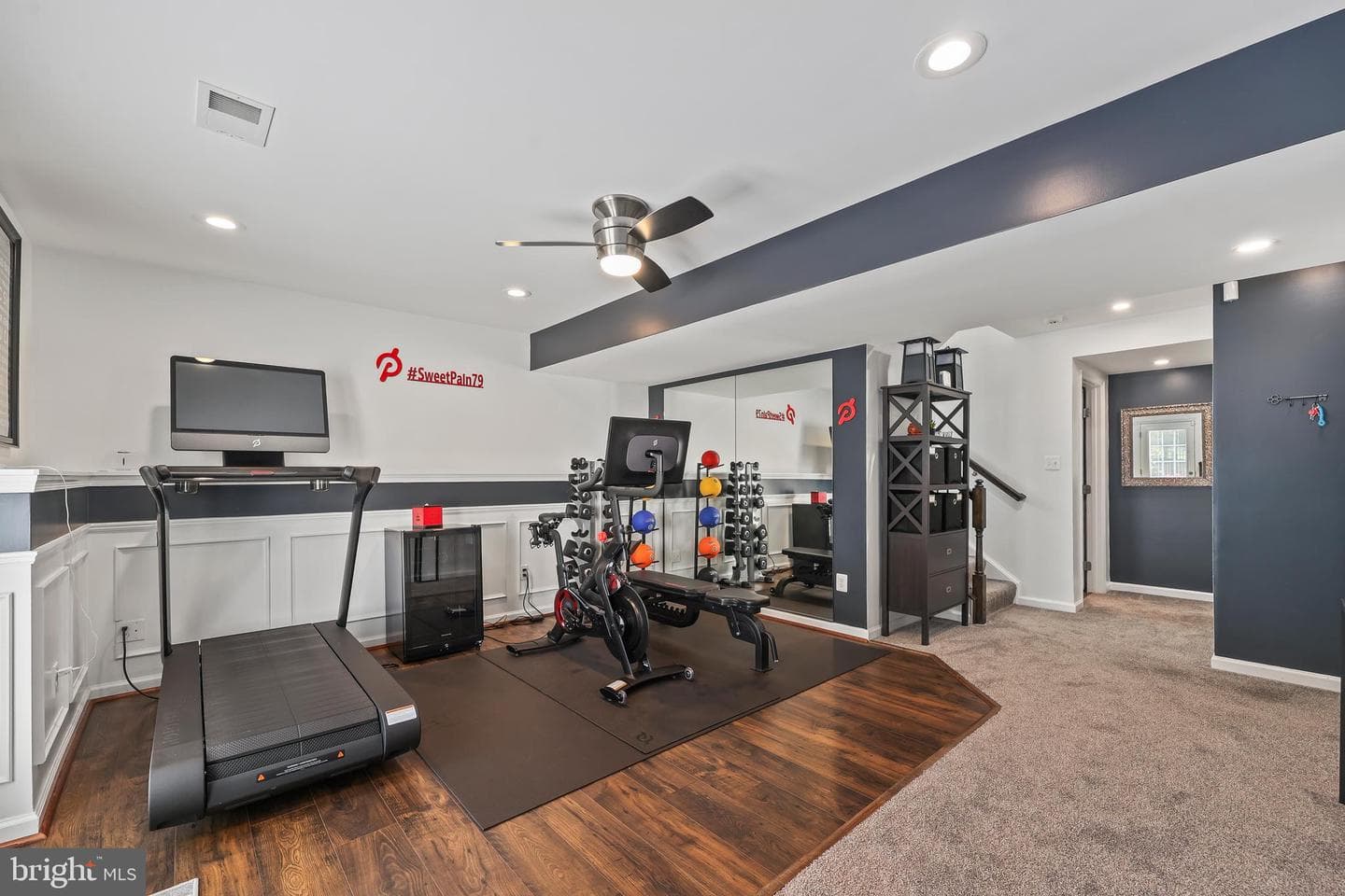 7671 Hamelin Lane photo 46