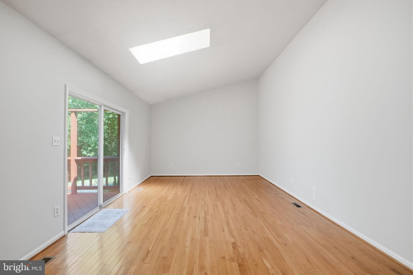 6090 River Forest Drive photo 15