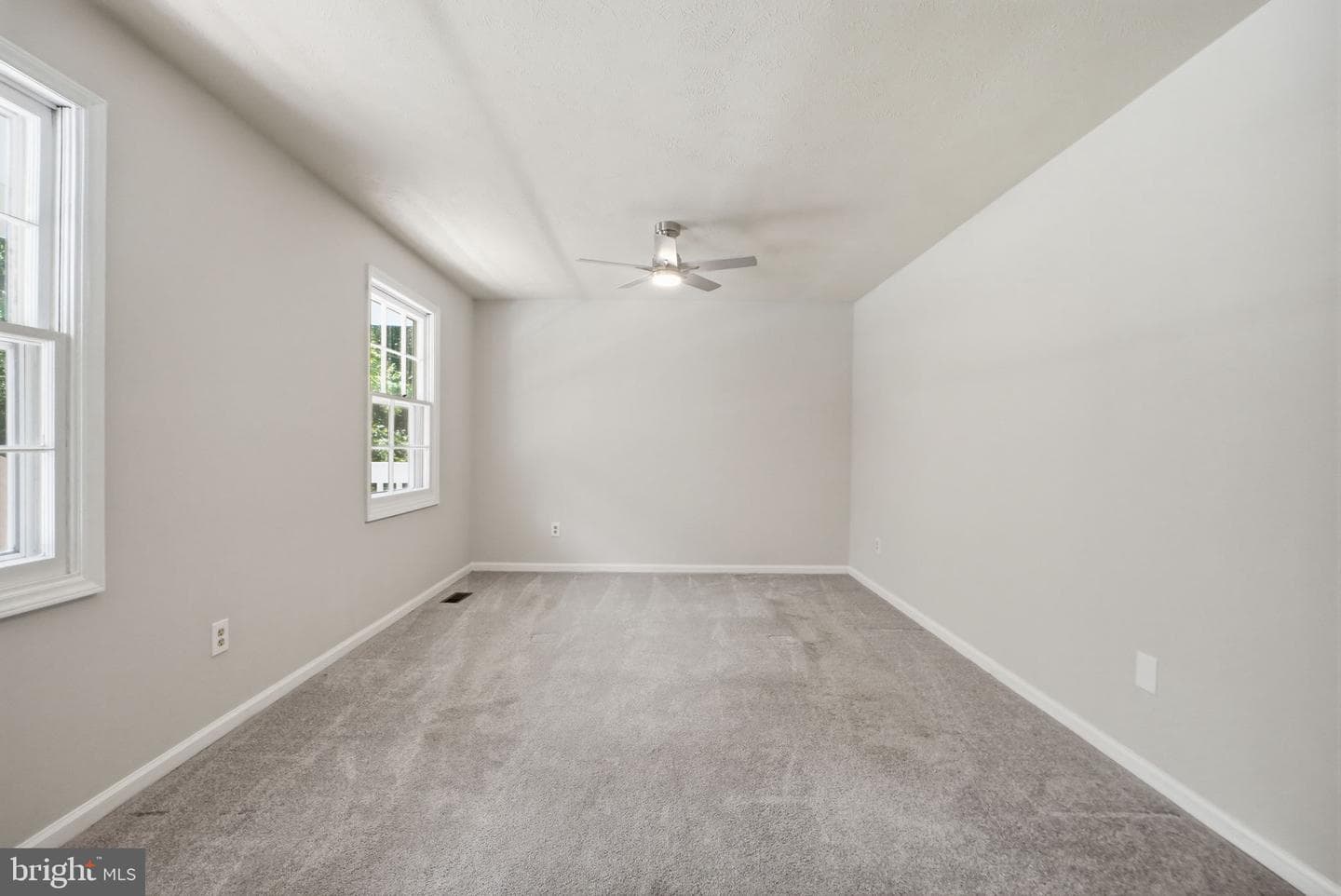 6090 River Forest Drive photo 21