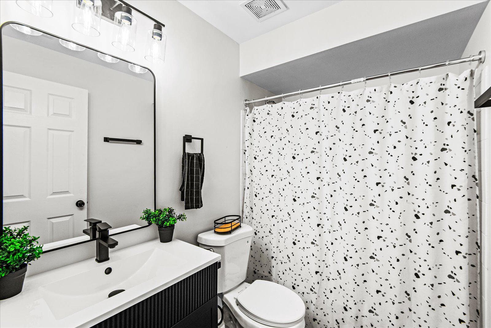 4505 Shotwell Court photo 41