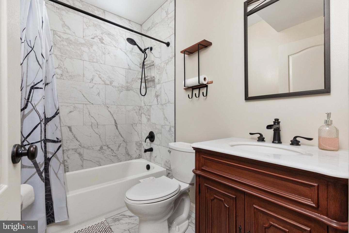 15610 Admiral Baker Circle photo 36