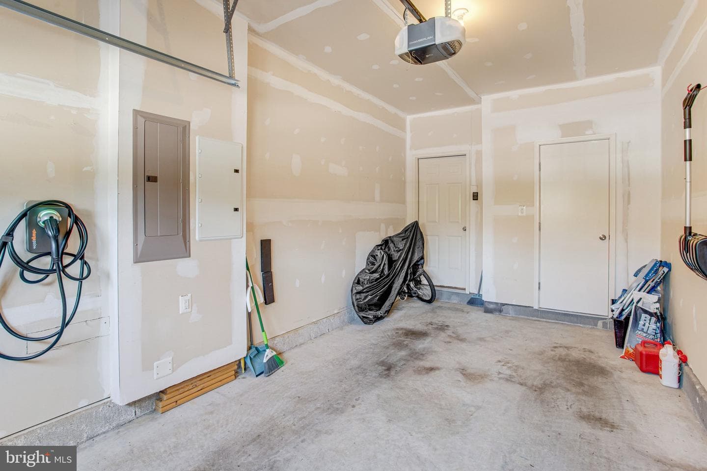 1567 Renate Drive photo 31