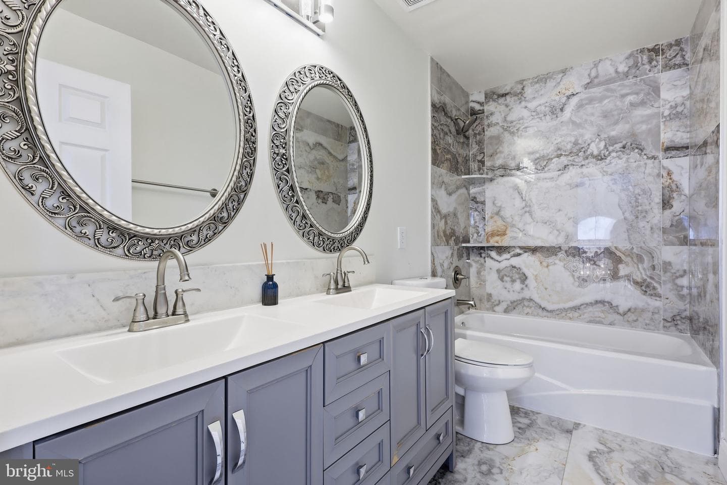 10241 Aqua View Court photo 22