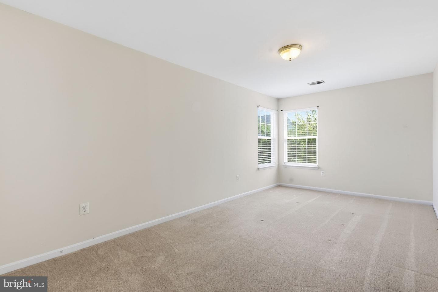 10241 Aqua View Court photo 24