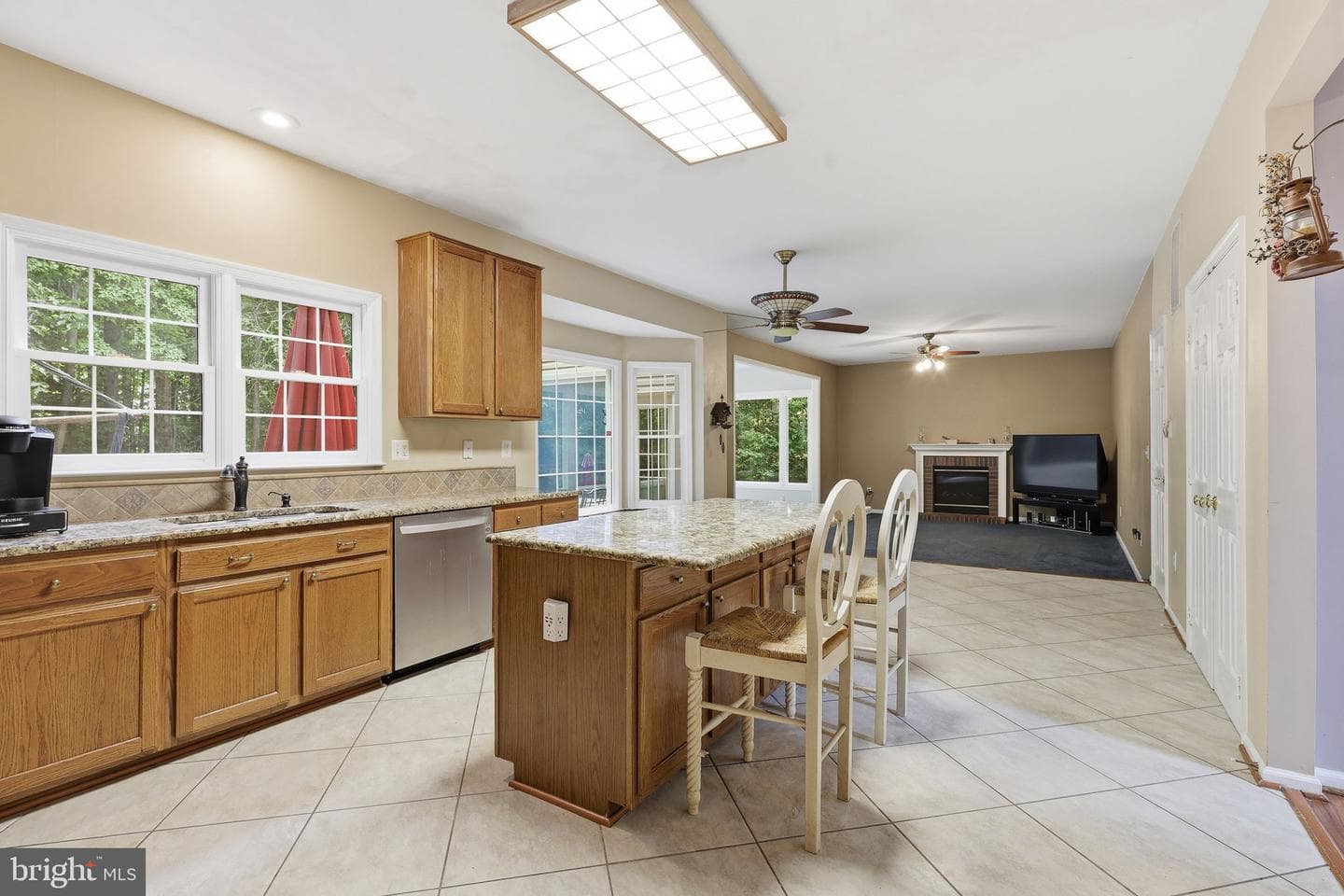 6440 Fox Den Road photo 11
