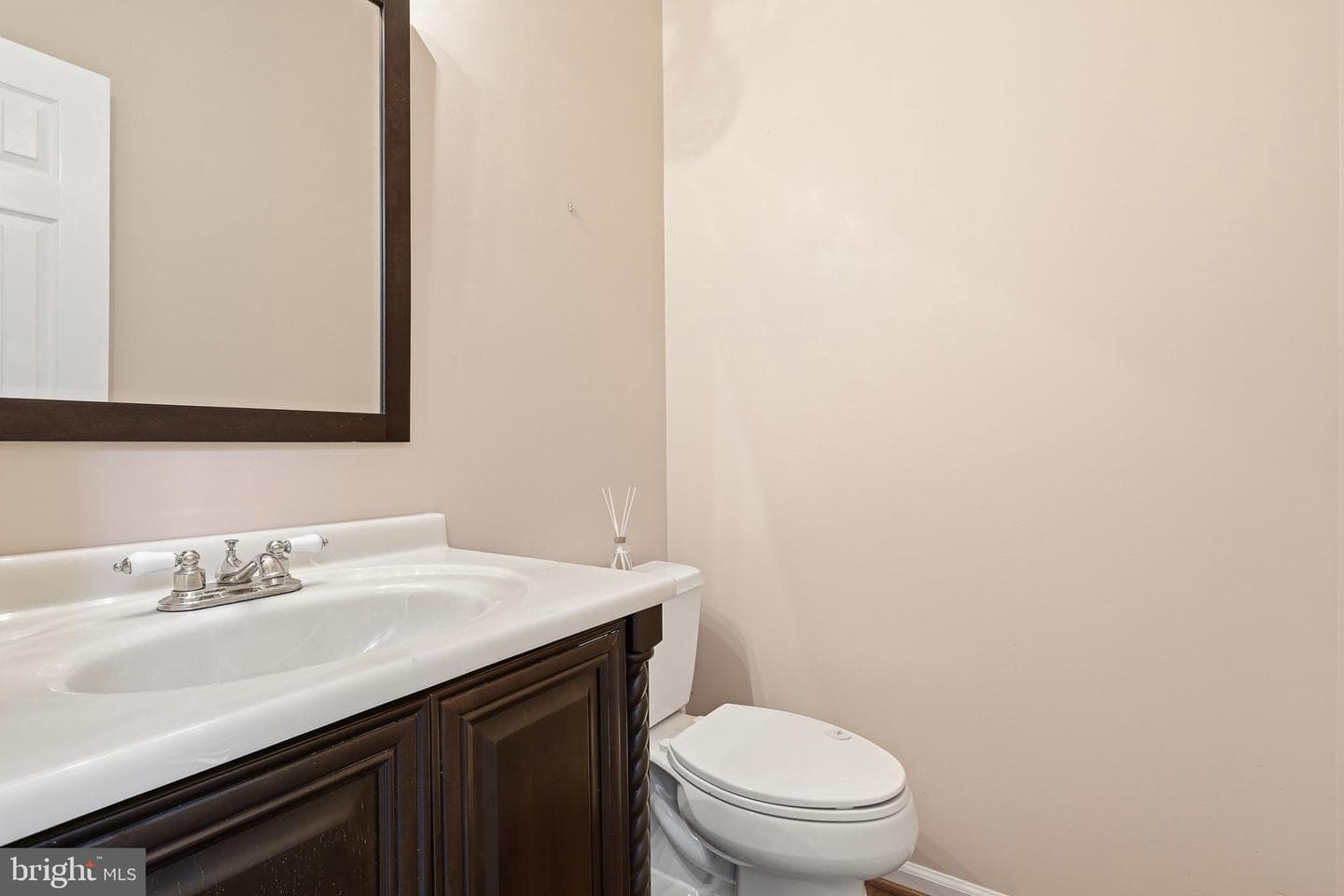 6440 Fox Den Road photo 29