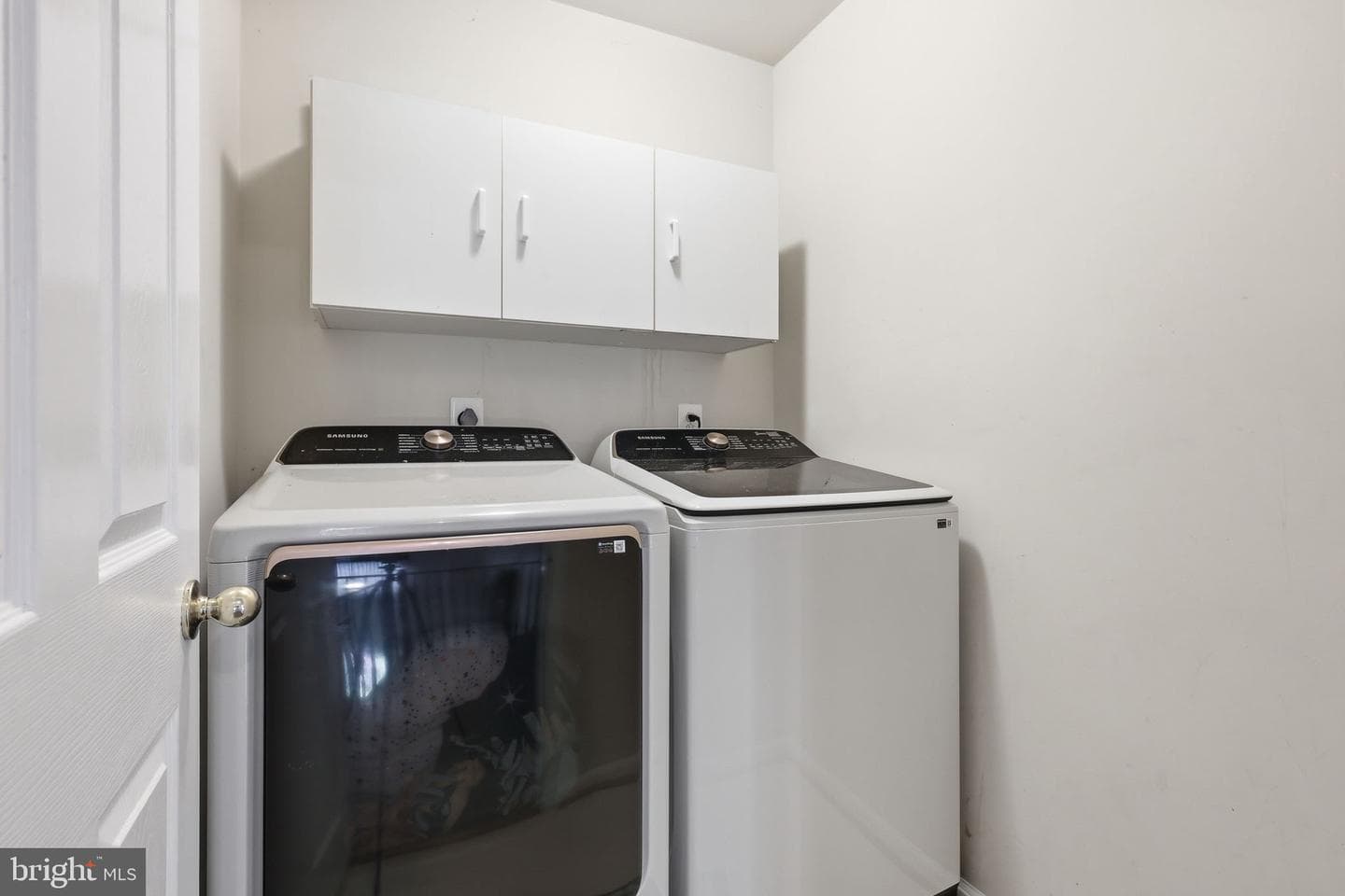 6440 Fox Den Road photo 30