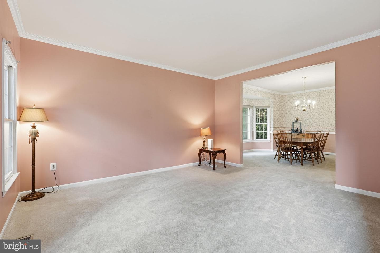 6440 Fox Den Road photo 4