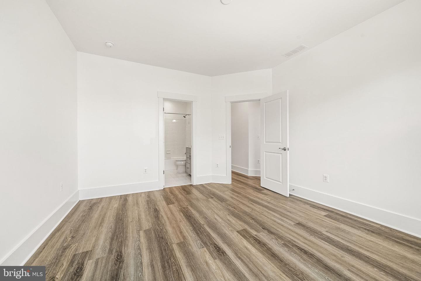 18120 Moss Garden Road photo 26