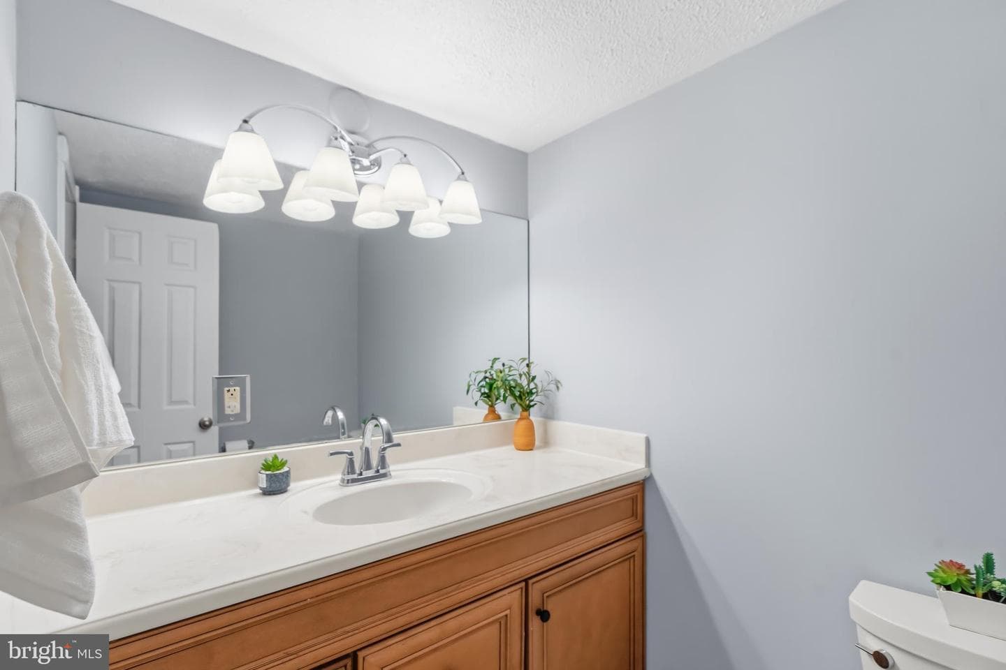 2501 Fraser Court photo 15