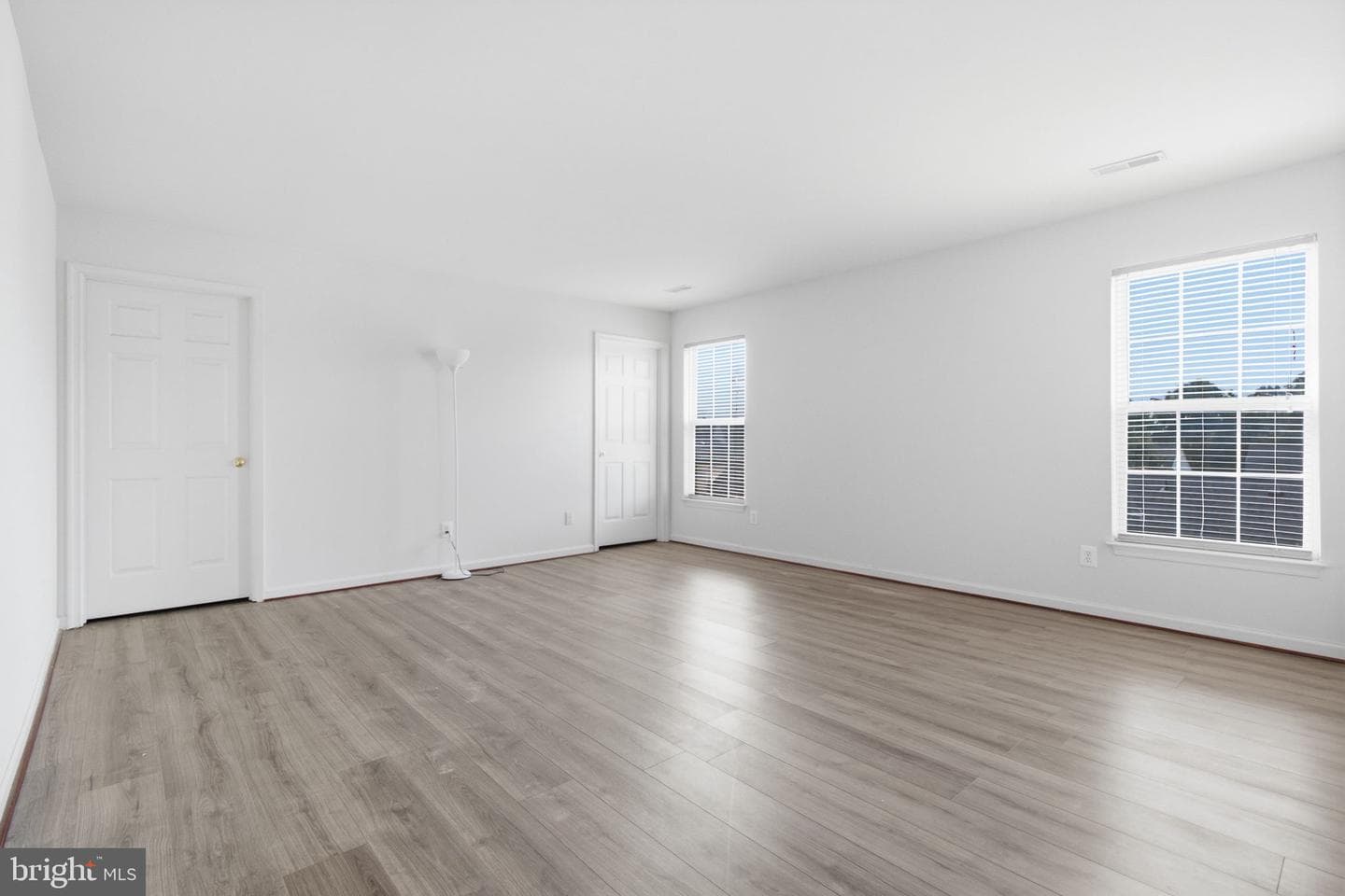 8016 Towering Oak Way photo 18
