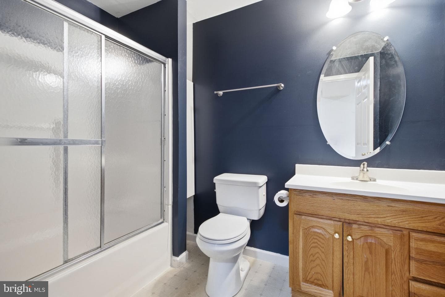 8016 Towering Oak Way photo 32