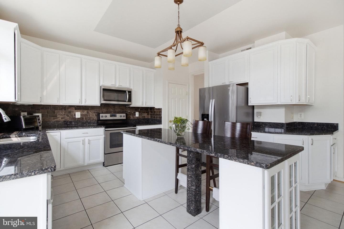 8016 Towering Oak Way photo 6