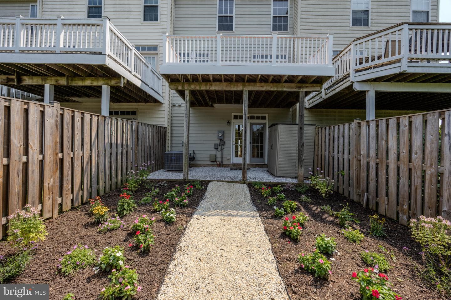 15090 Danehurst Circle photo 8