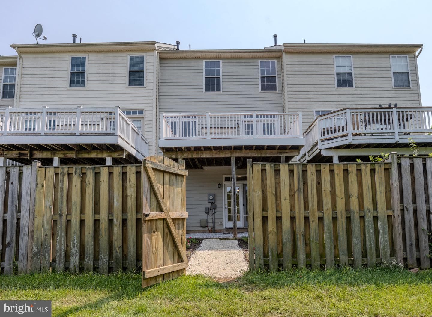15090 Danehurst Circle photo 9