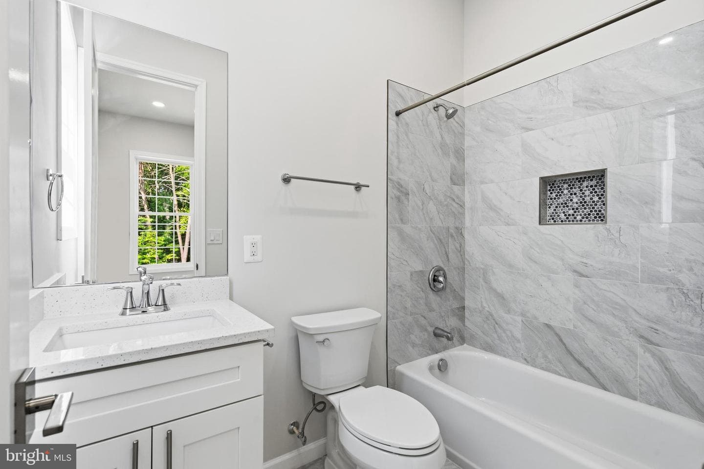 15701 Piedmont Pl photo 25