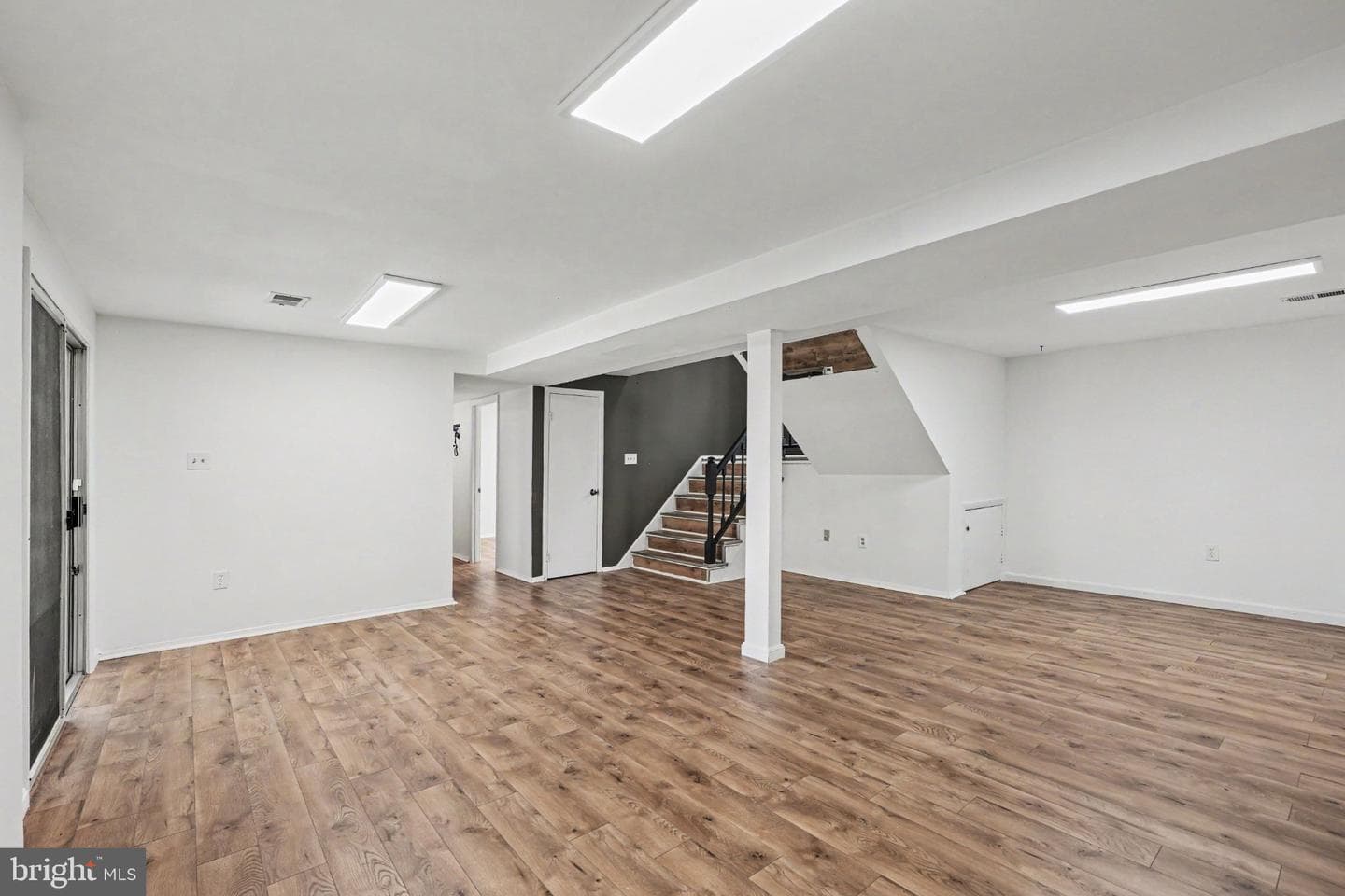 5529 Neddleton Avenue photo 15
