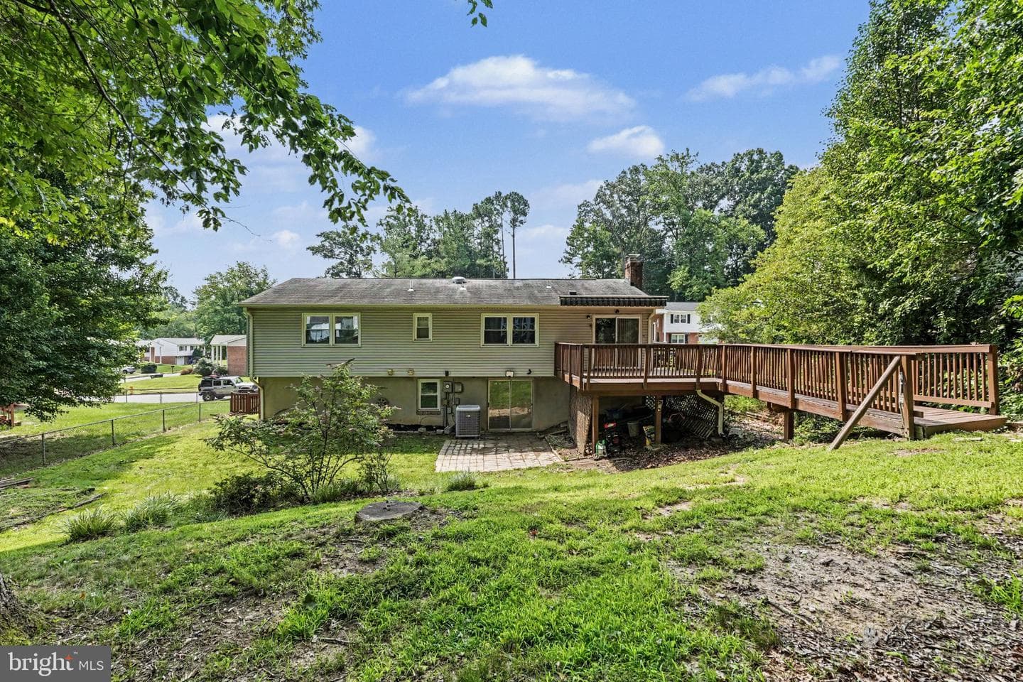 5529 Neddleton Avenue photo 21