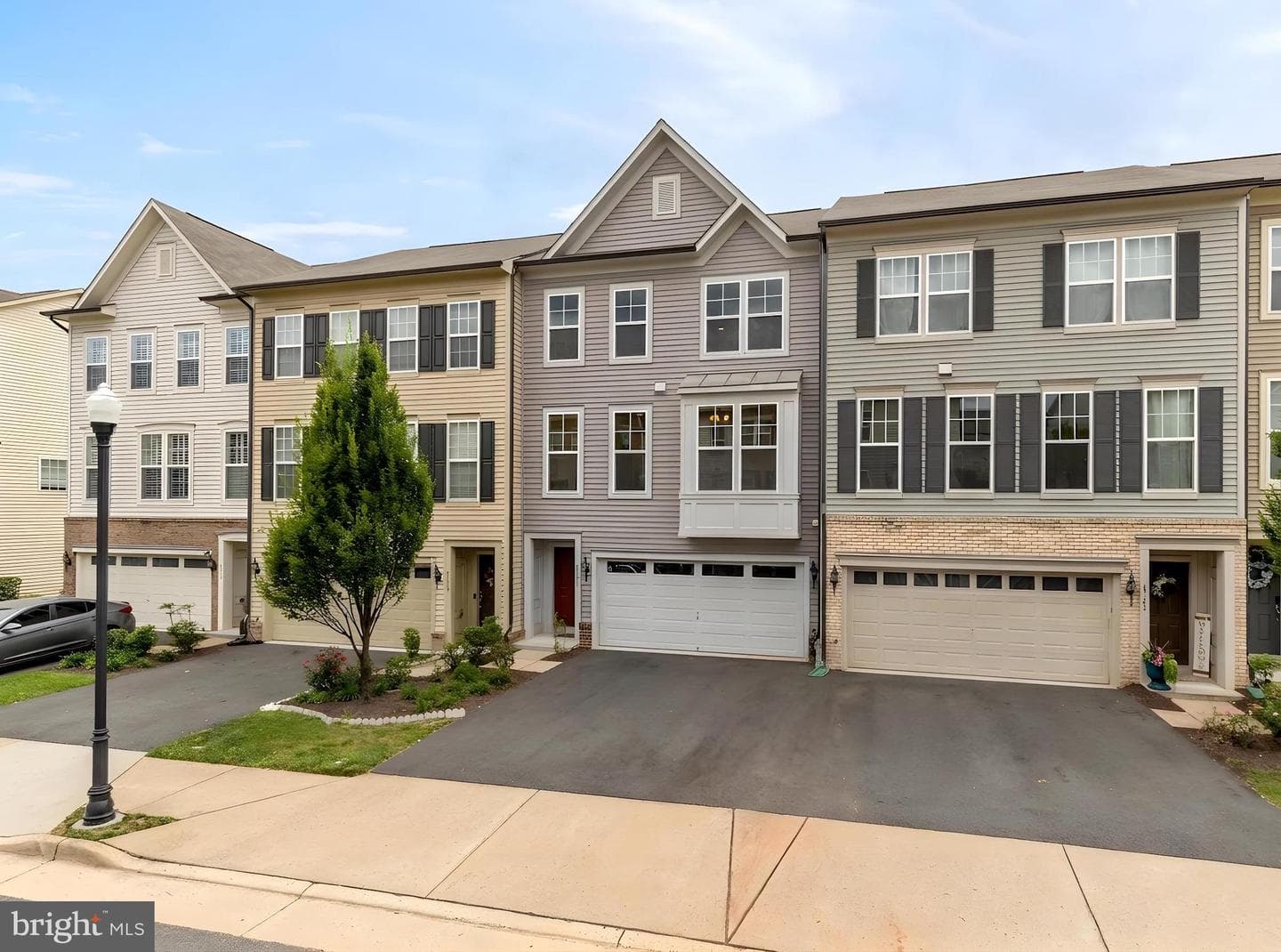 8141 Honey Bee Way, Manassas