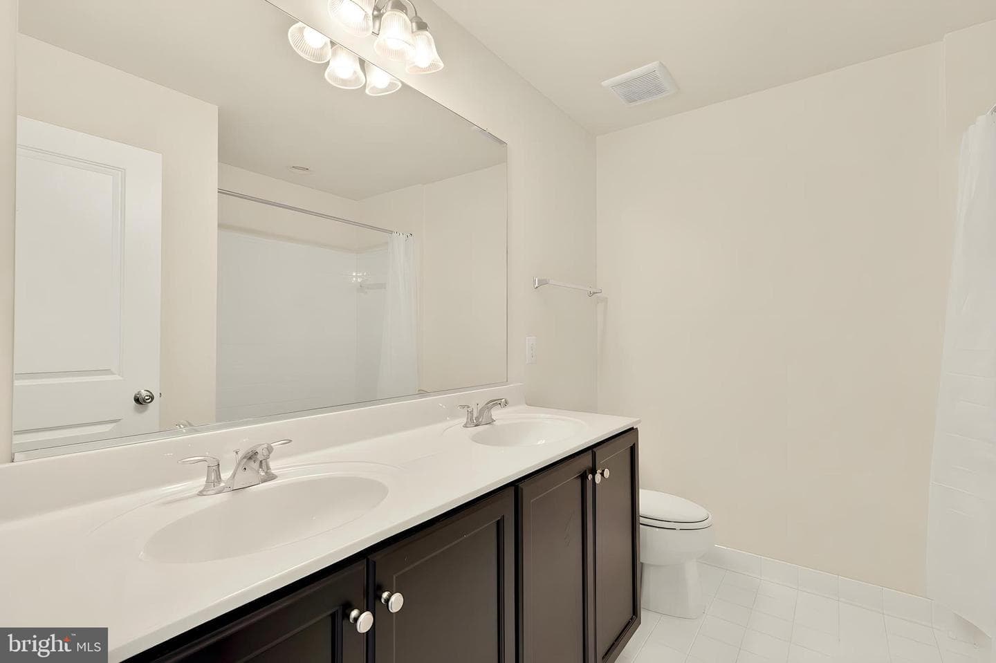 8141 Honey Bee Way photo 31