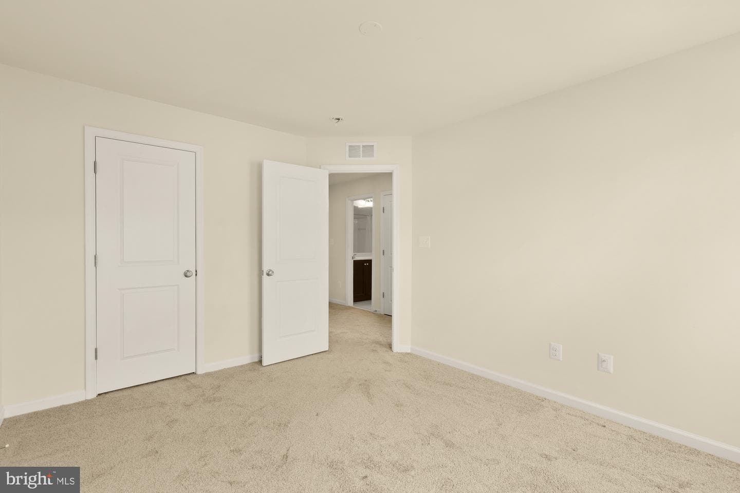 8141 Honey Bee Way photo 34