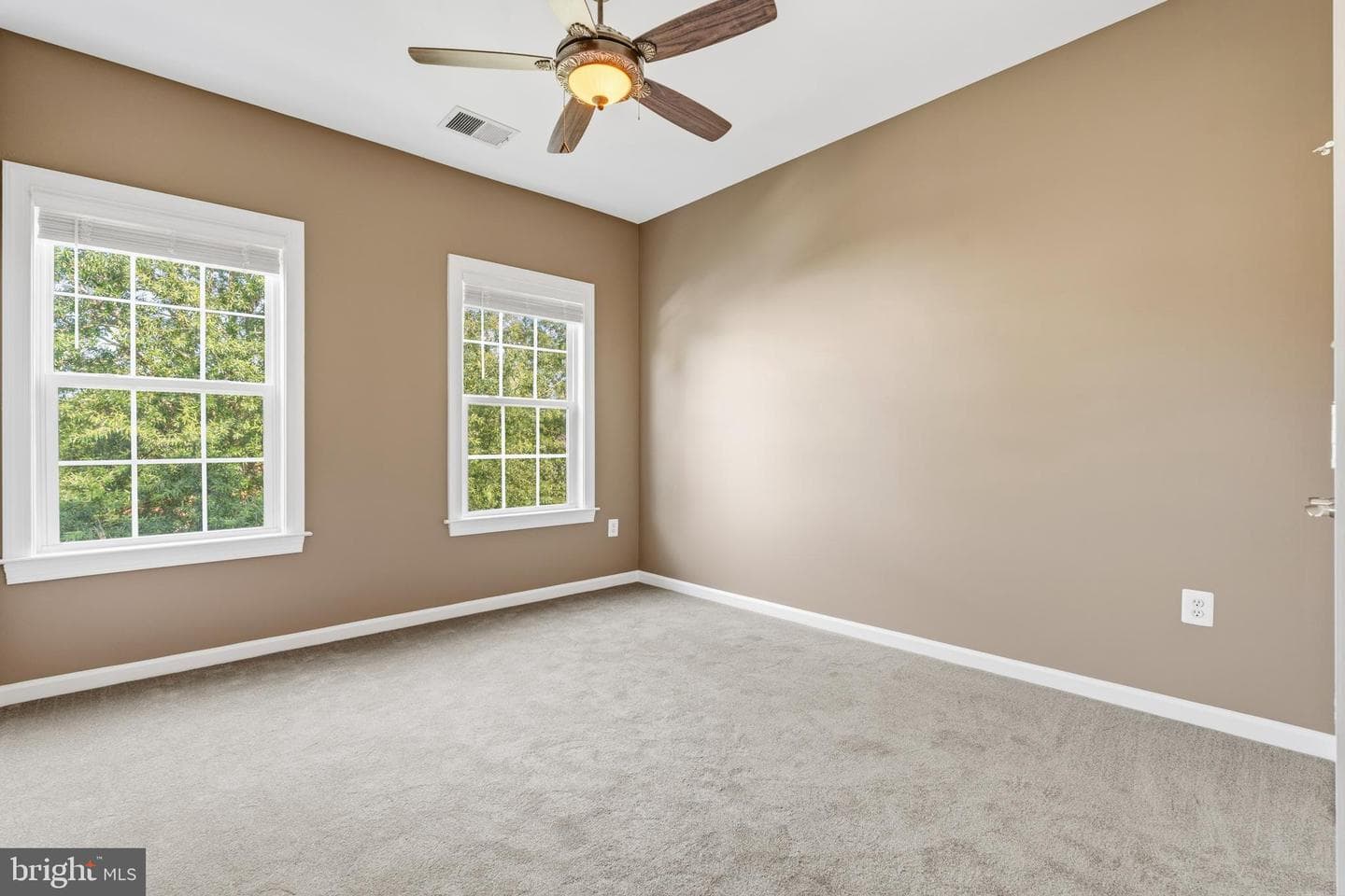 2114 Jellico Court photo 34