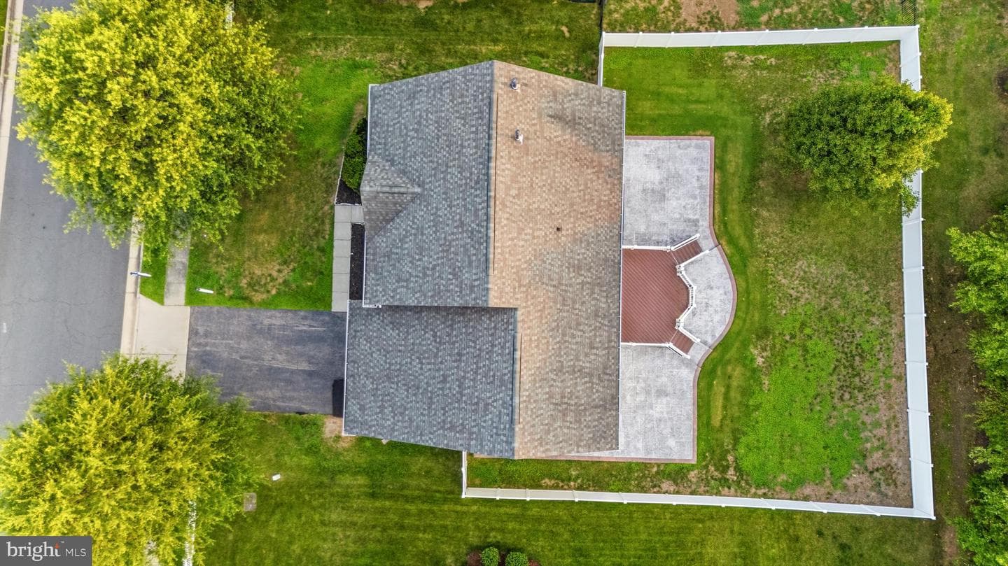 2114 Jellico Court photo 52