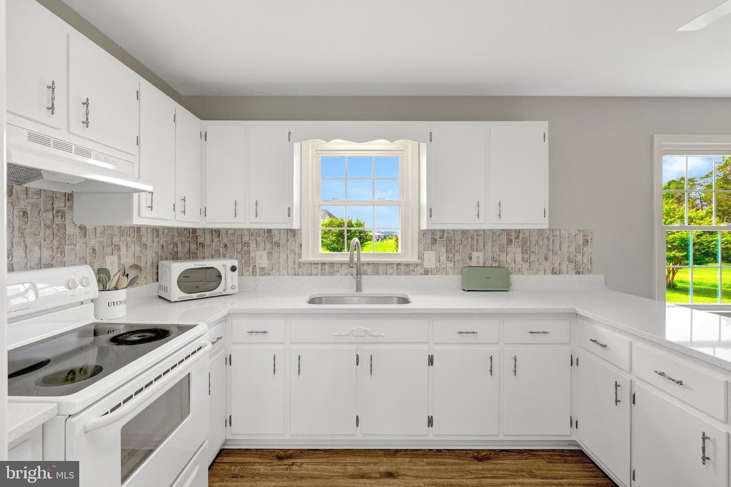 10913 Crockett Road photo 16