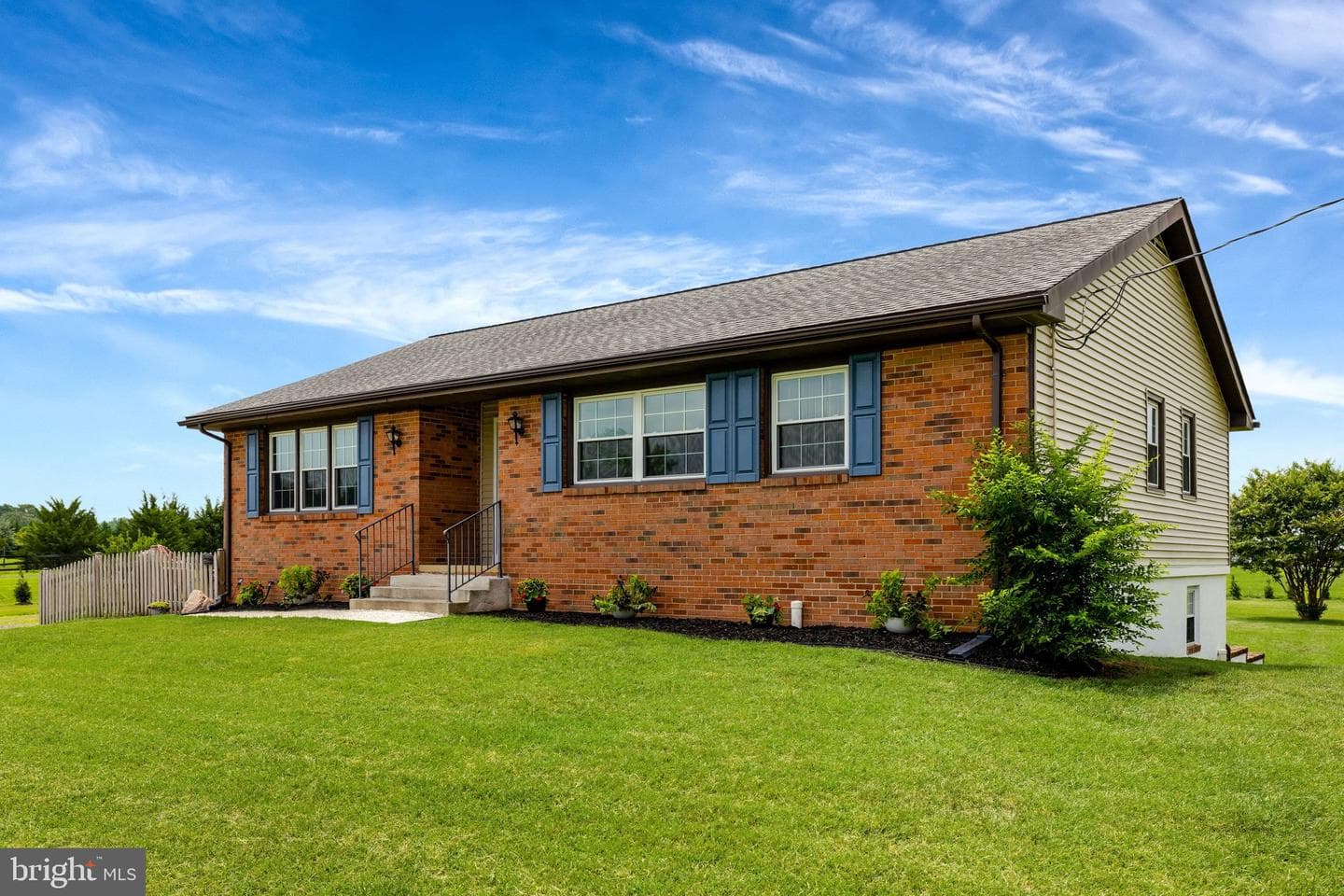 10913 Crockett Road photo 3
