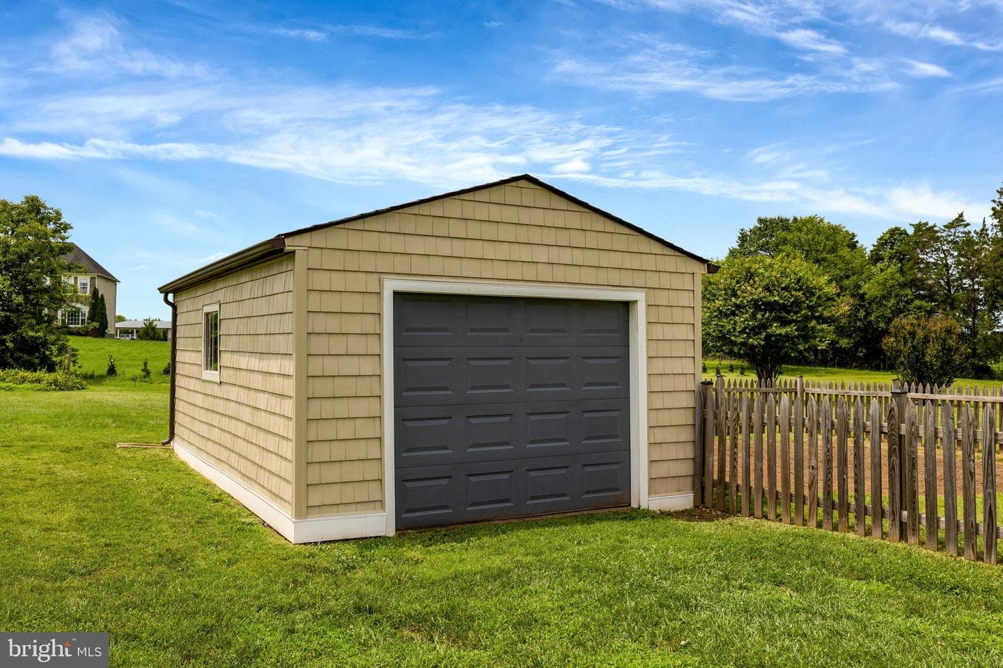 10913 Crockett Road photo 46
