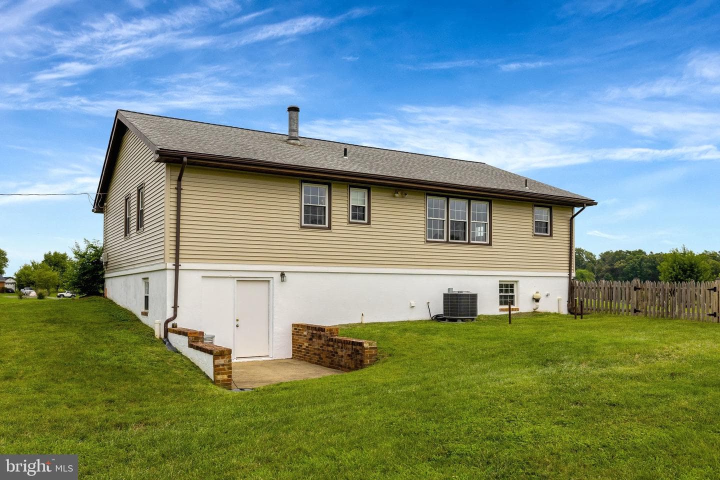 10913 Crockett Road photo 56