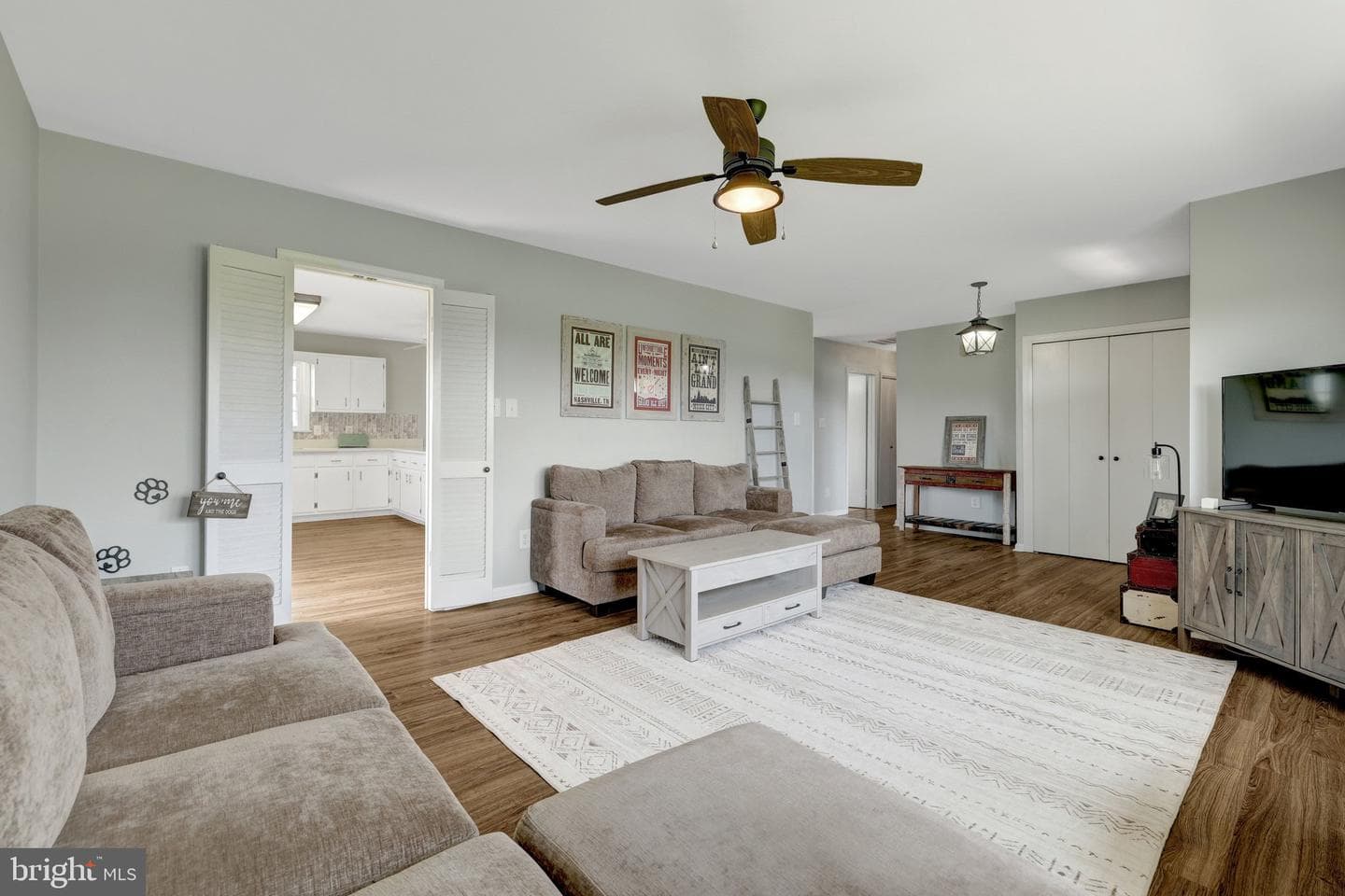 10913 Crockett Road photo 8