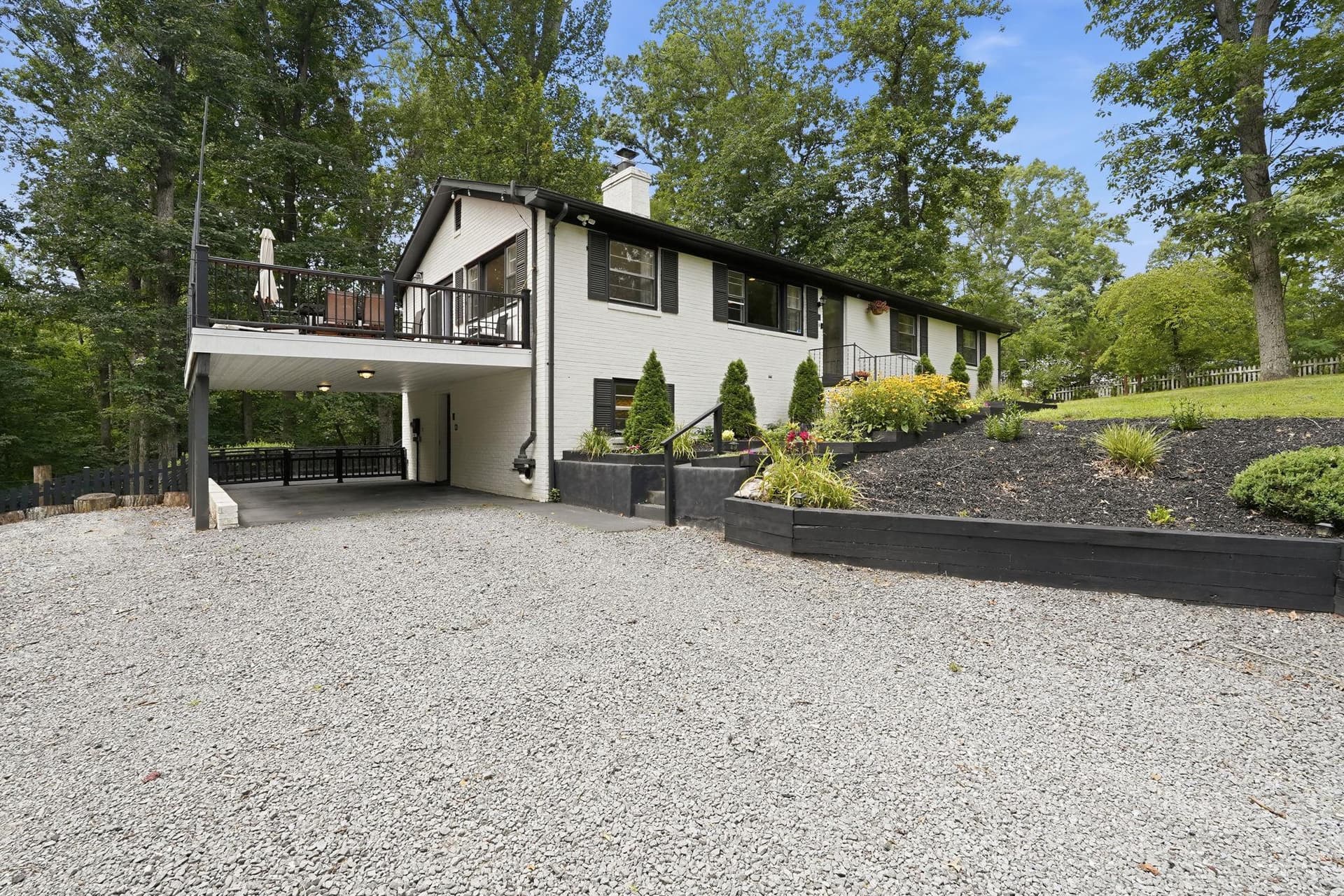 6405 Yates Ford Road photo 1