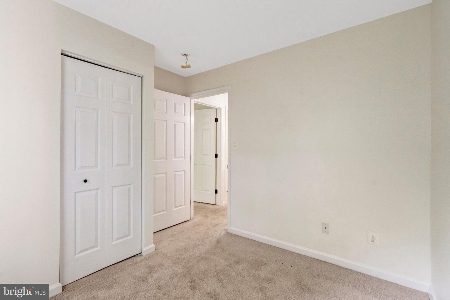 7057 Sauvage Lane photo 26
