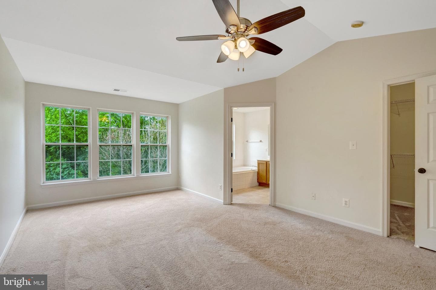 7057 Sauvage Lane photo 33