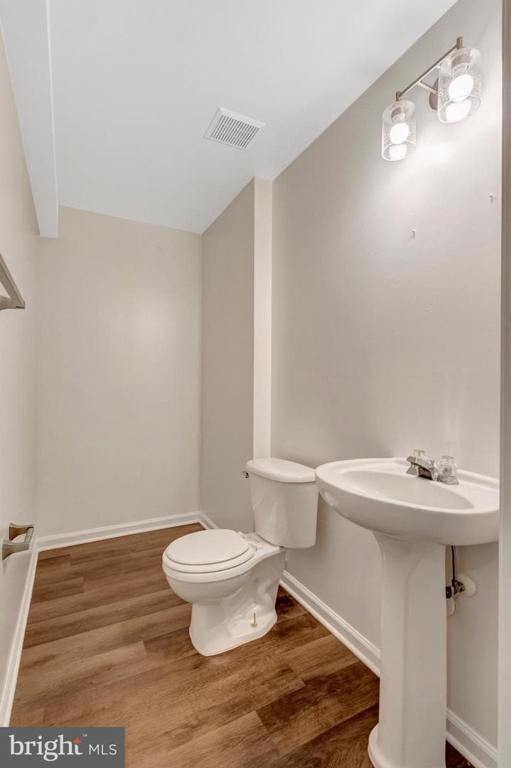 7057 Sauvage Lane photo 43