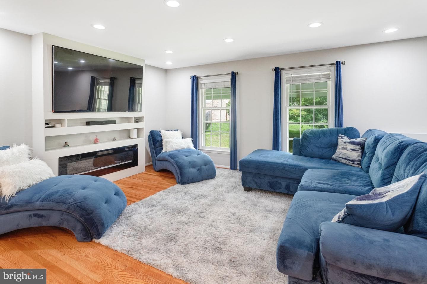 12304 Cedarwood Court, Woodbridge