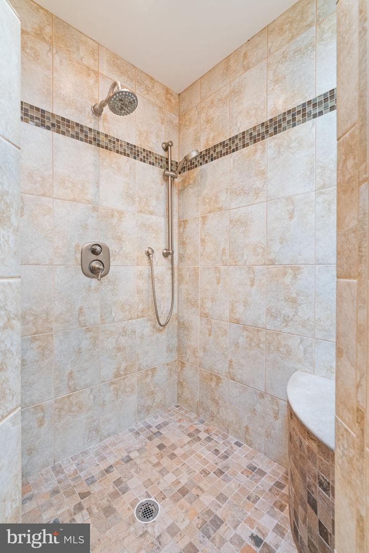 13610 Spriggs Road photo 39