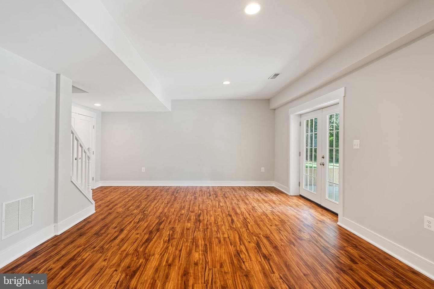 13610 Spriggs Road photo 52