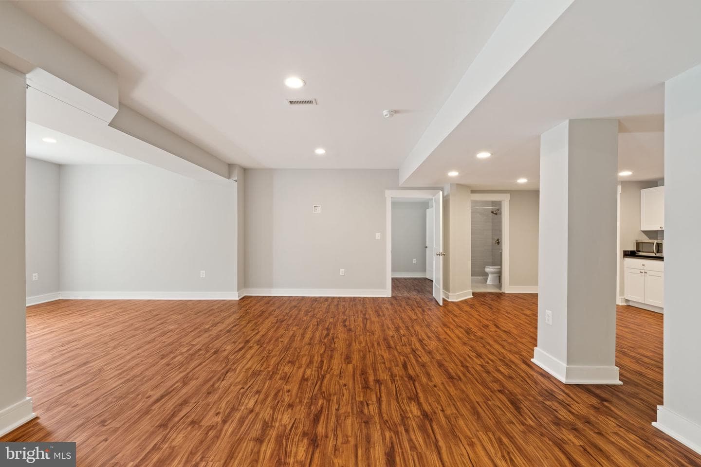 13610 Spriggs Road photo 54