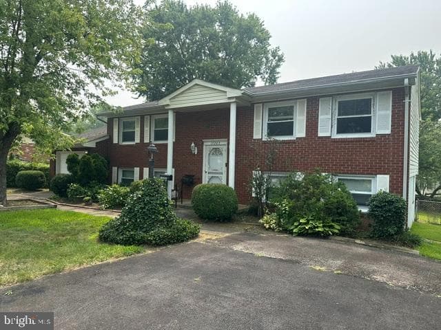 13203 Hillendale Drive photo 1
