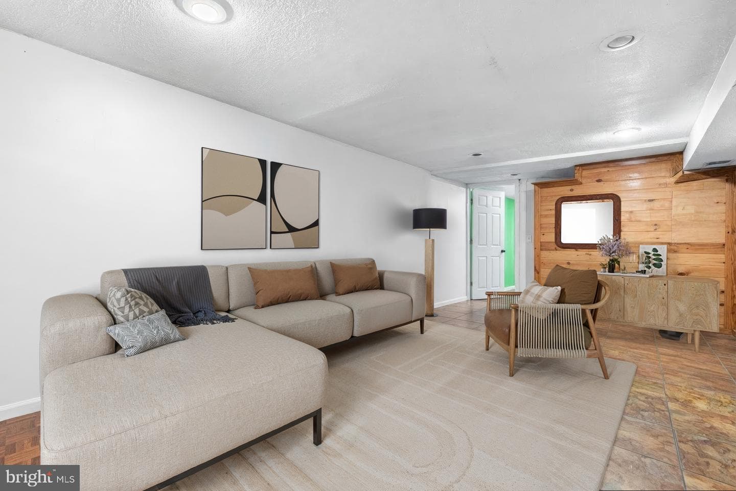13803 Knowles Street photo 26