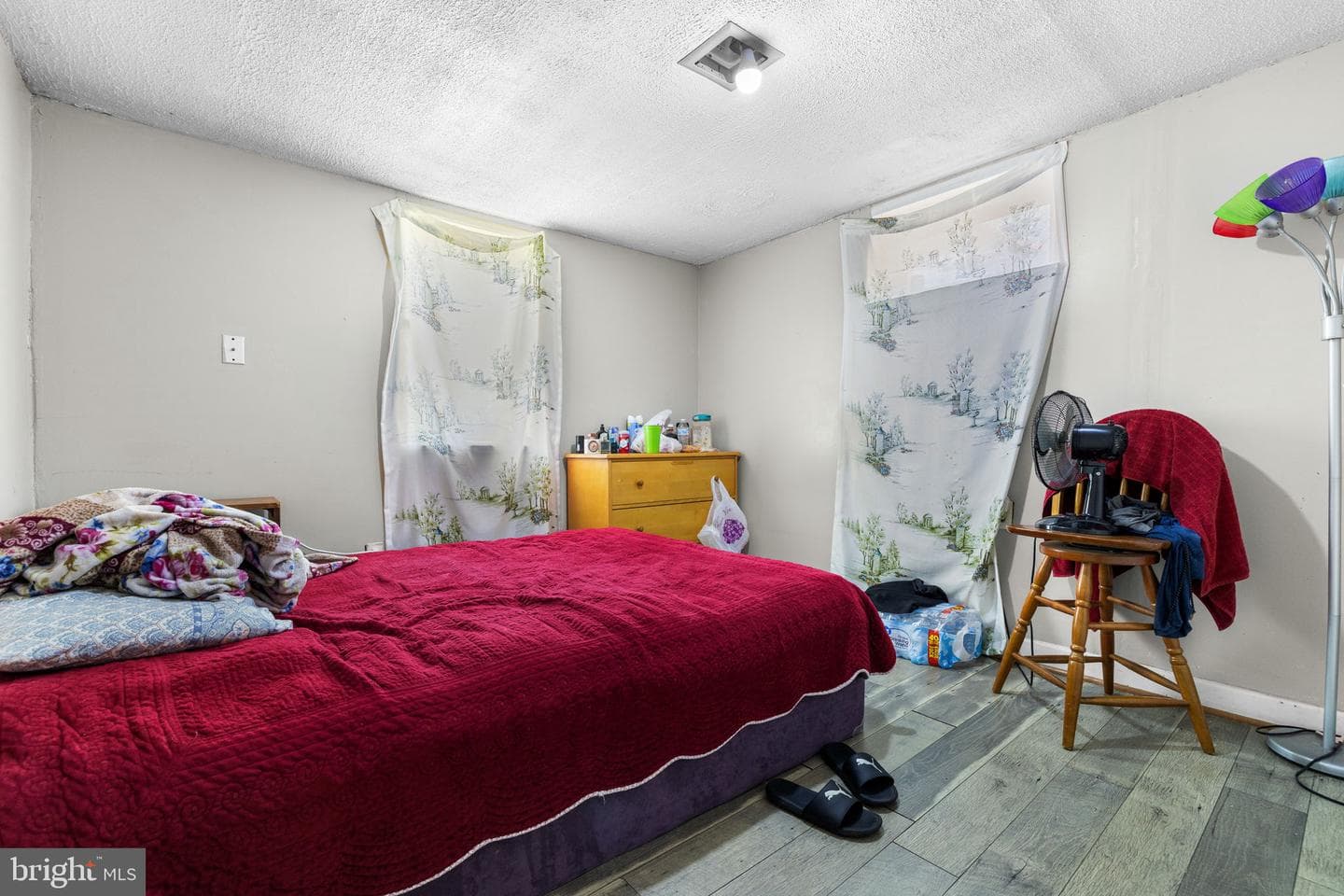 13803 Knowles Street photo 29