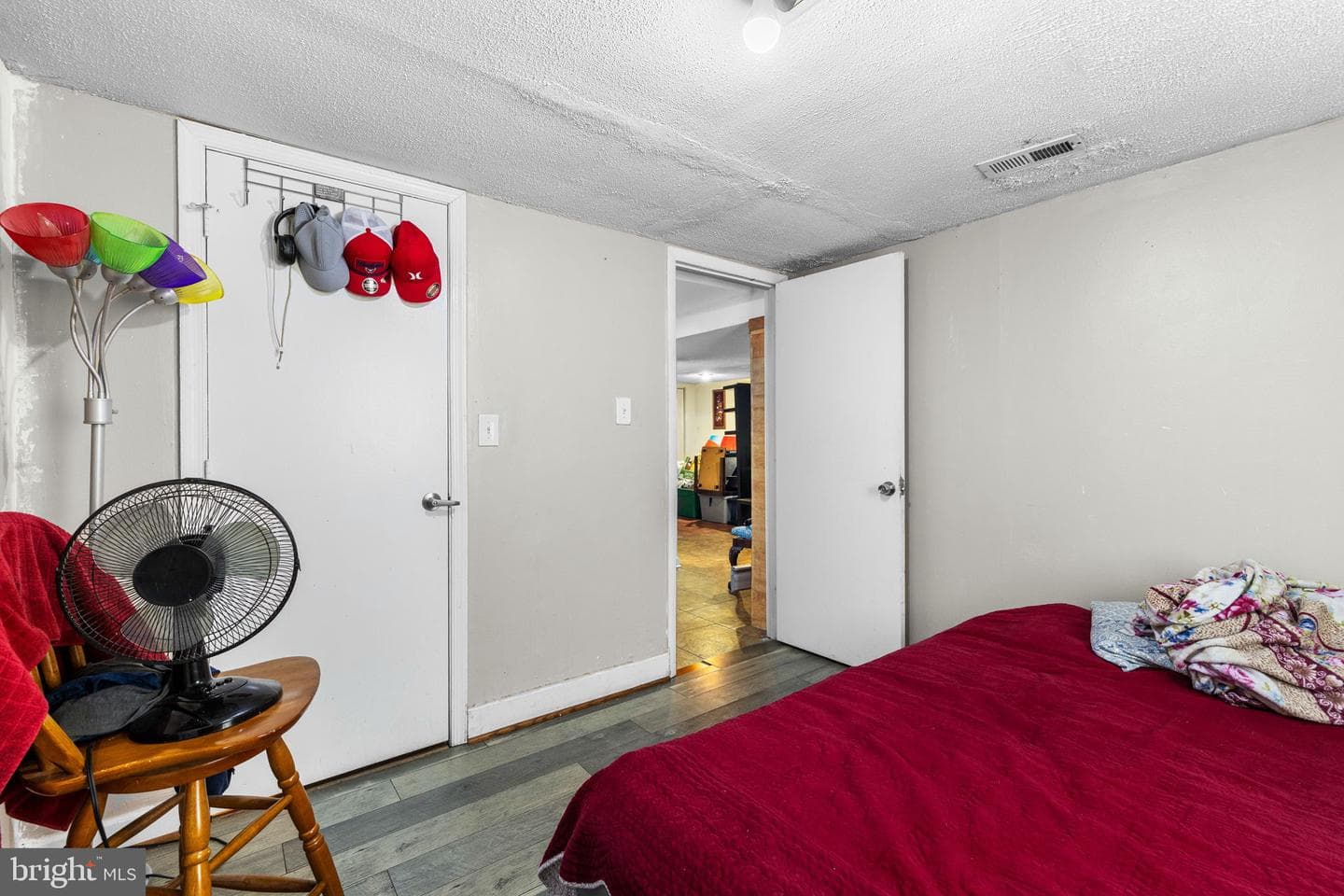 13803 Knowles Street photo 30