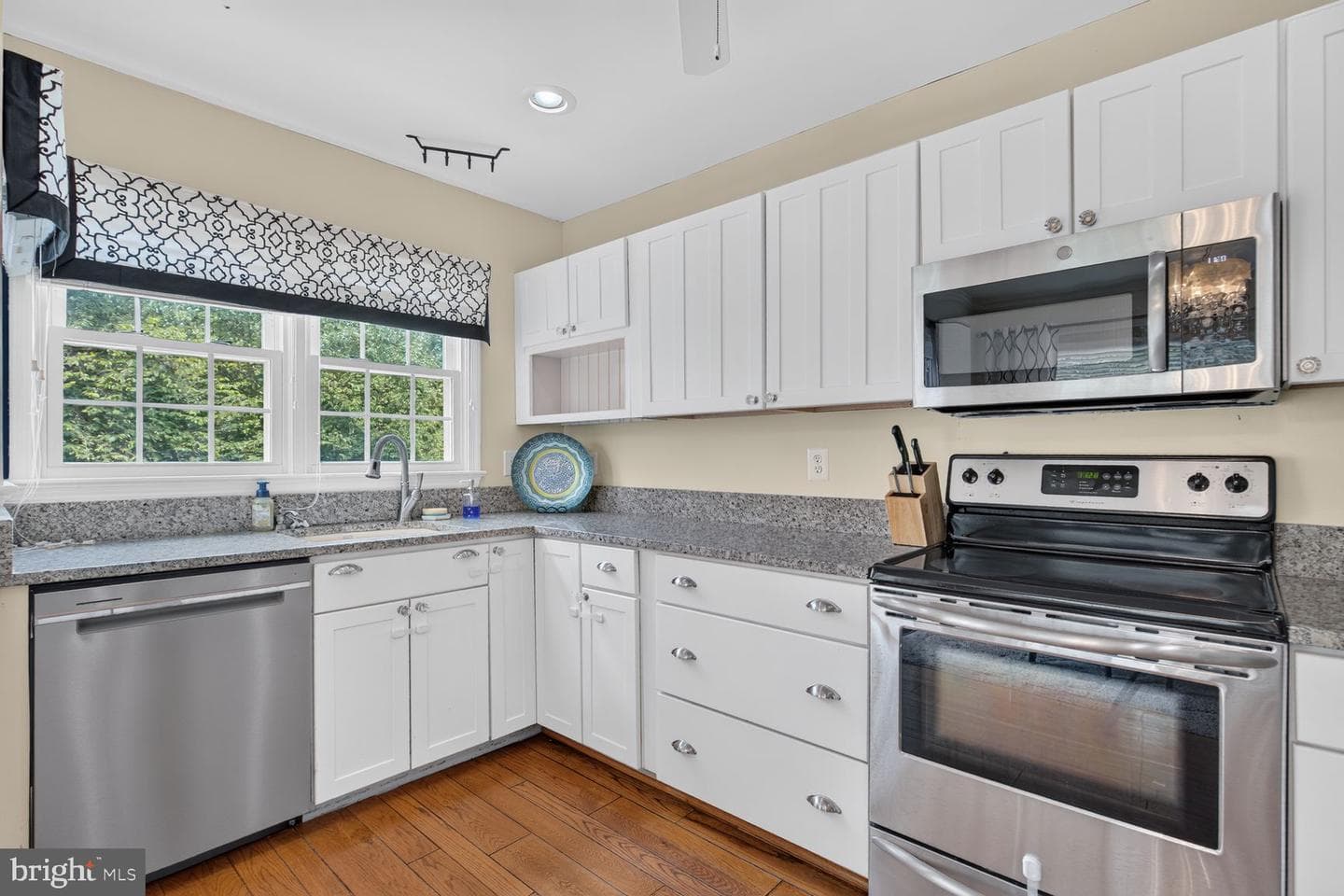 12831 Mill Brook Court photo 6