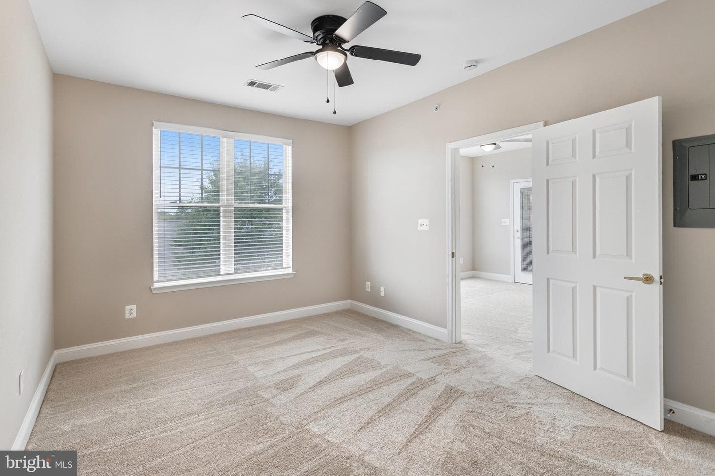13890 Chelmsford Drive #305 photo 12