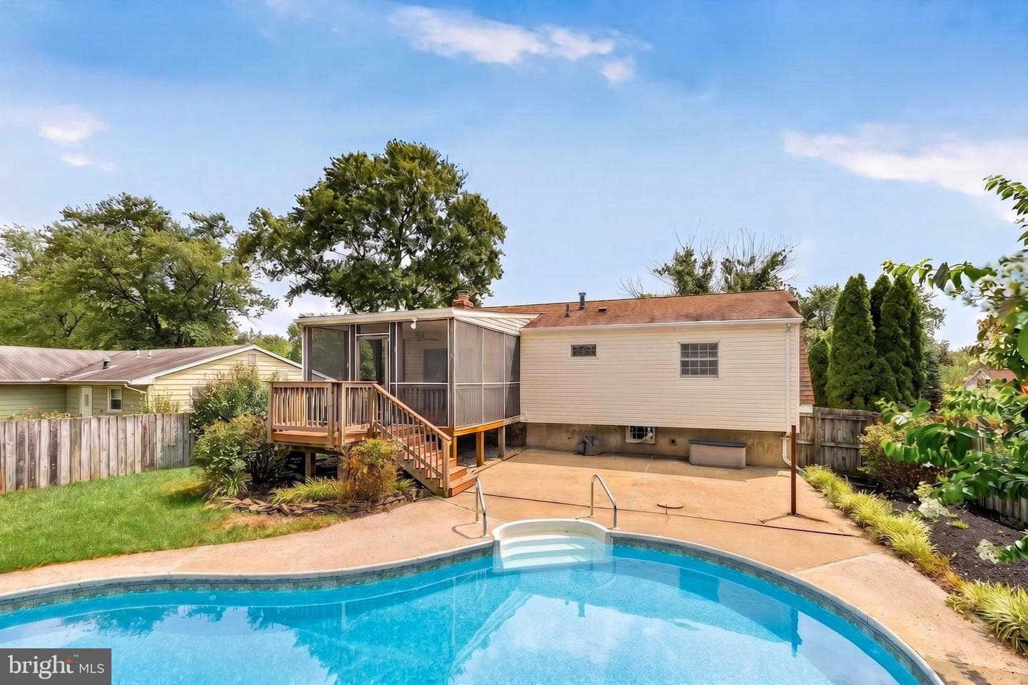 4504 Kingston Road photo 39