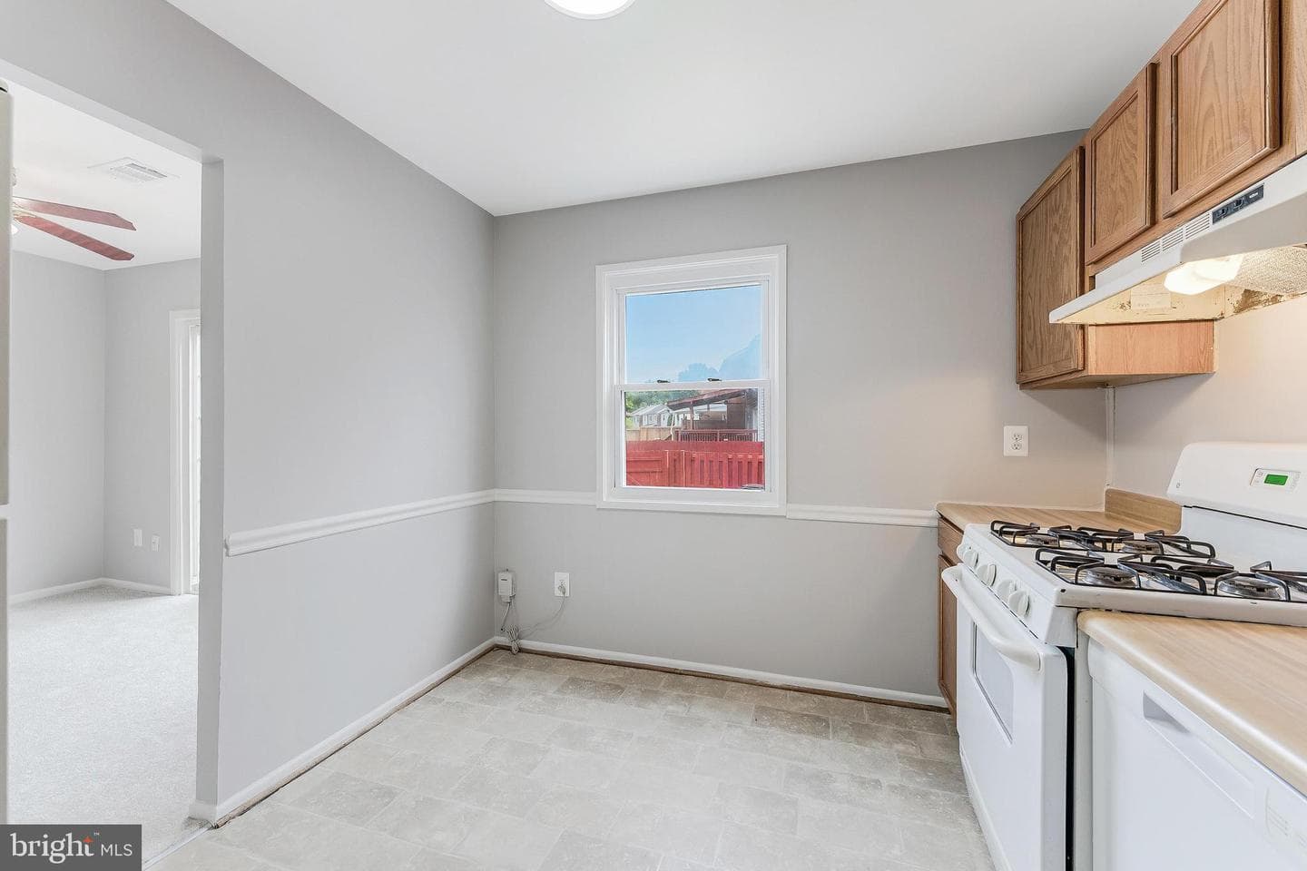 7511 Remington Road photo 11