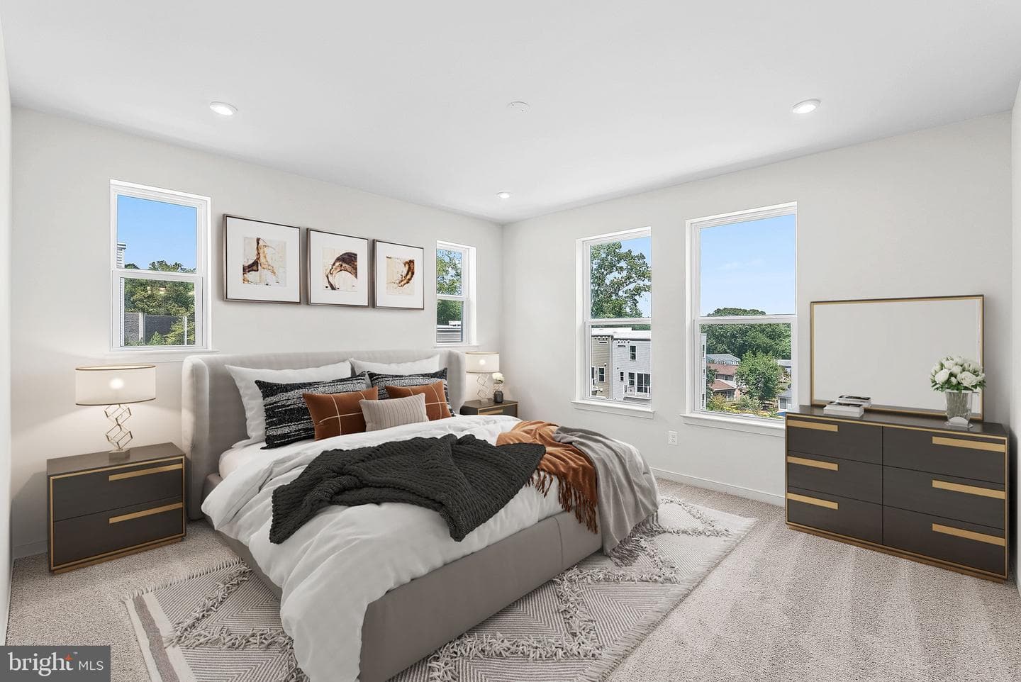 18020 Alicia Avenue photo 9